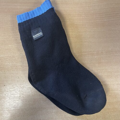Sealskinz Light Mid Length Waterproof Socks (Size 3-5)
